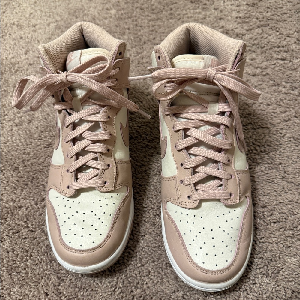 Nike Dunk High top sneakers in the "Pink Oxford" size 38 GUC - Picture 5 of 15